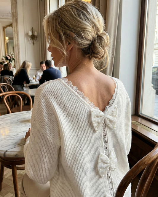 Sweter z Koronkowym Wykończeniem Amelia